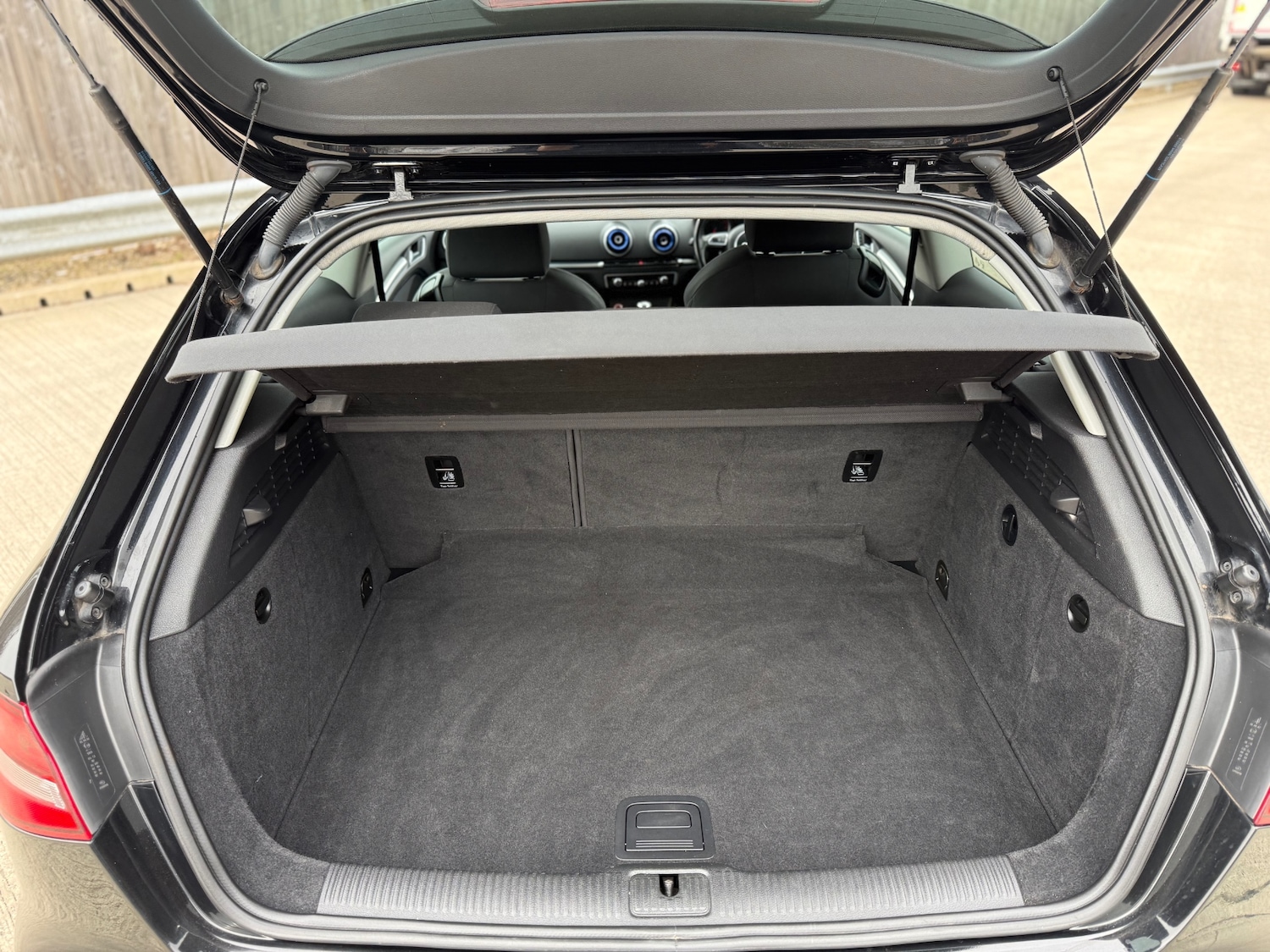 Used Audi A3 2015 for sale - 77991921: Photo 15