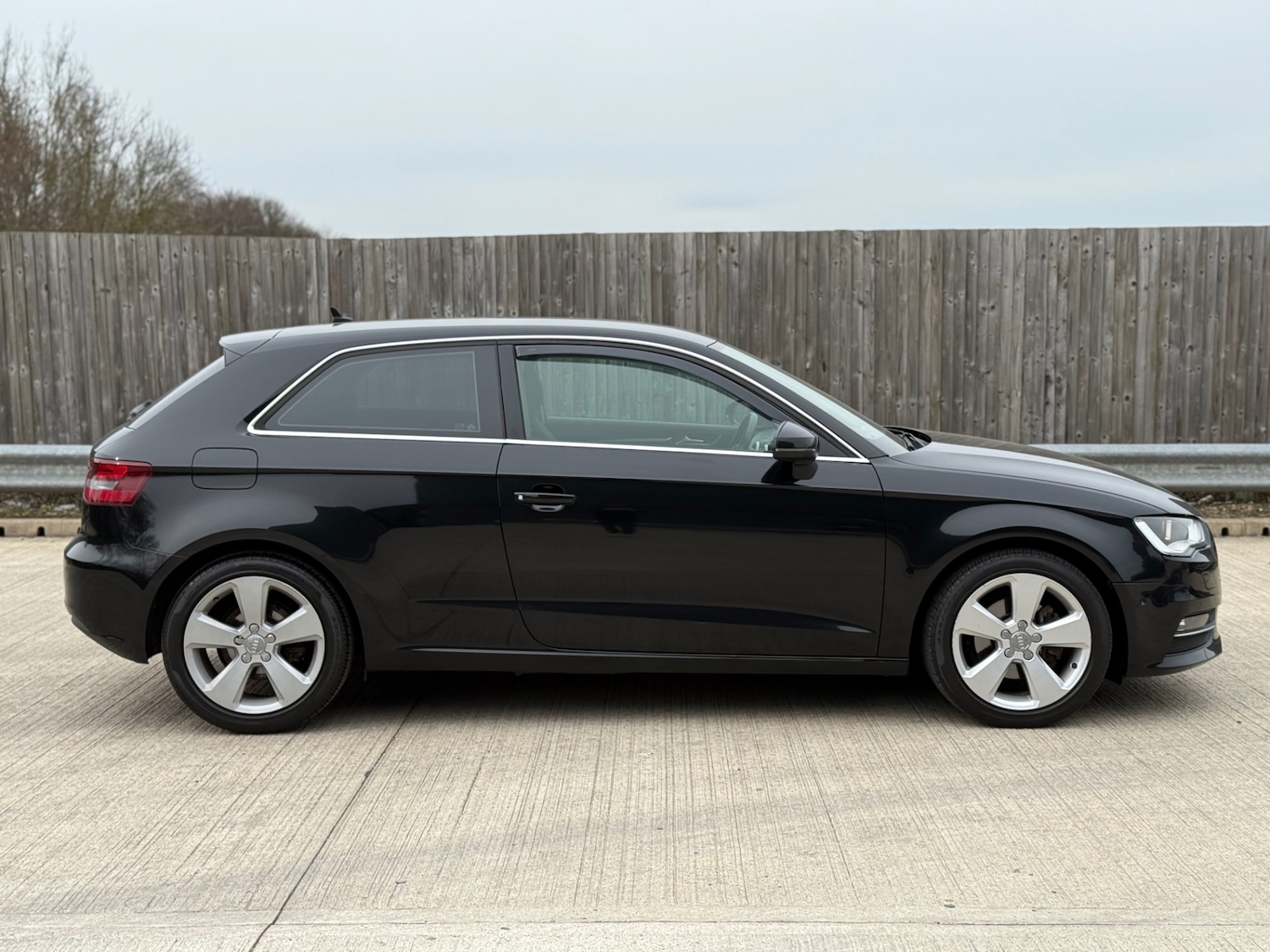 Used Audi A3 2015 for sale - 77991921: Photo 6