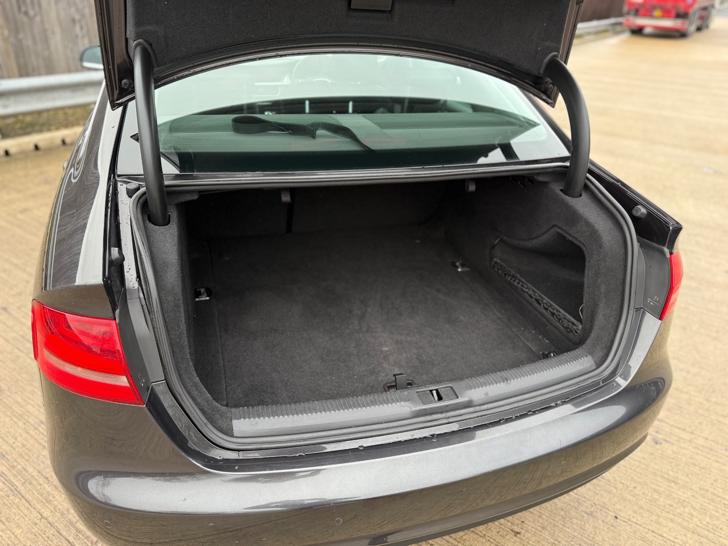 Used Audi A4 2014 for sale - 77028317: Photo 12