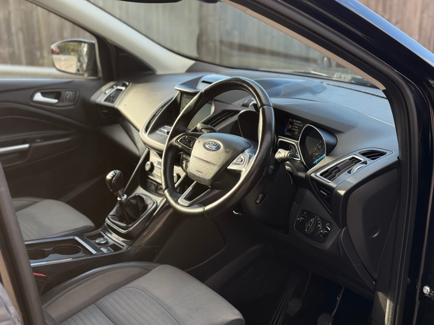 Used Ford Kuga 2017 for sale - 78084686: Photo 9