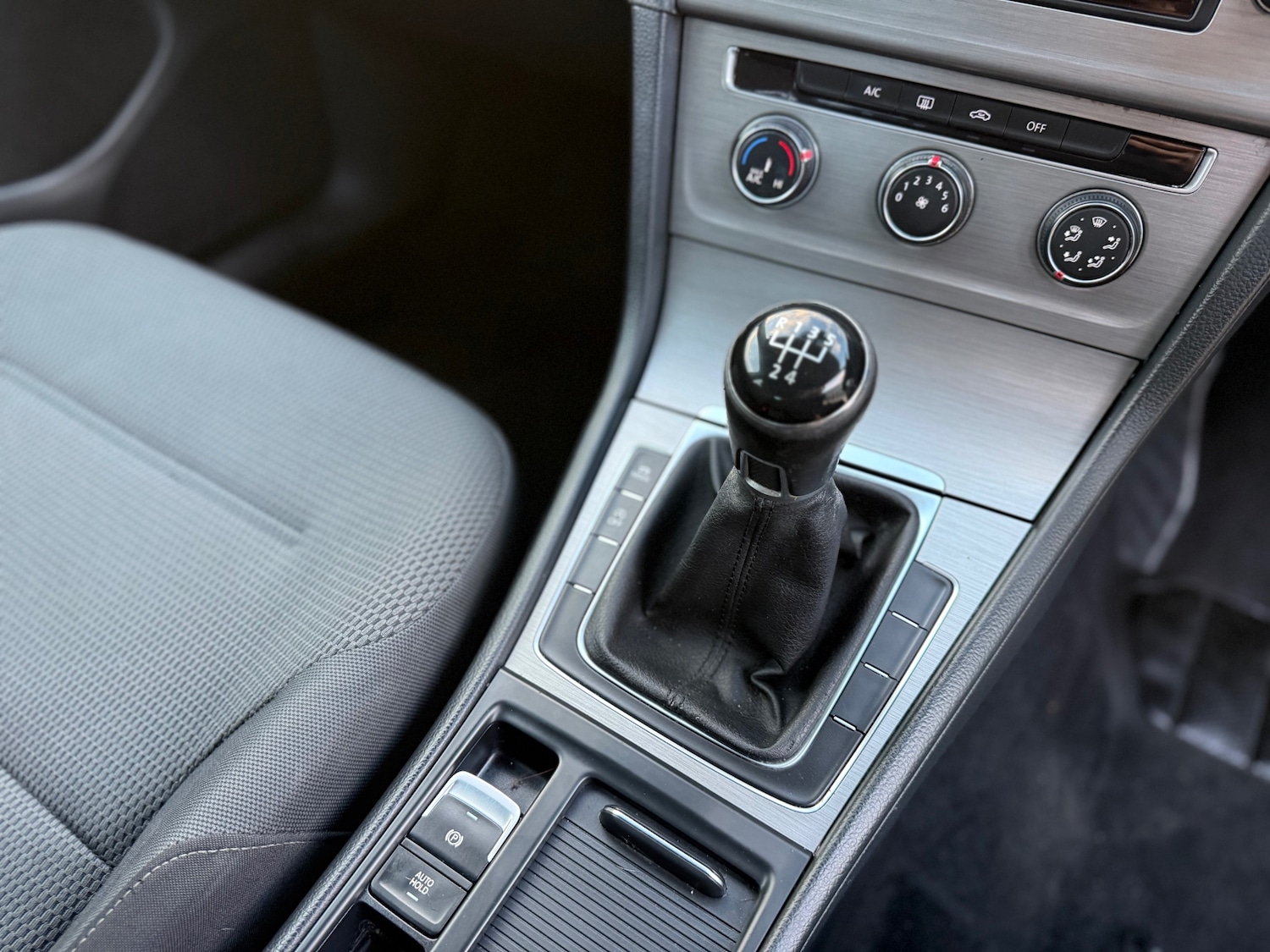 Used Volkswagen Golf 2014 for sale - 78070732: Photo 15