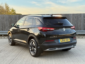 Used Vauxhall Grandland X 2018 for sale - 76230757: Photo 3