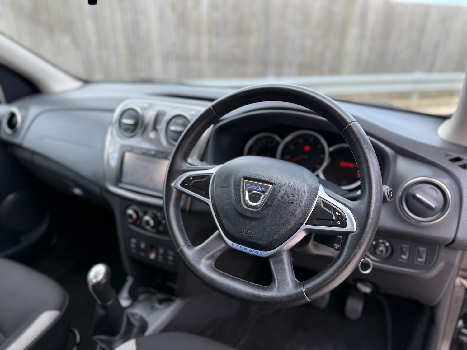 Used Dacia Sandero Stepway 2017 for sale - 77837288: Photo 11