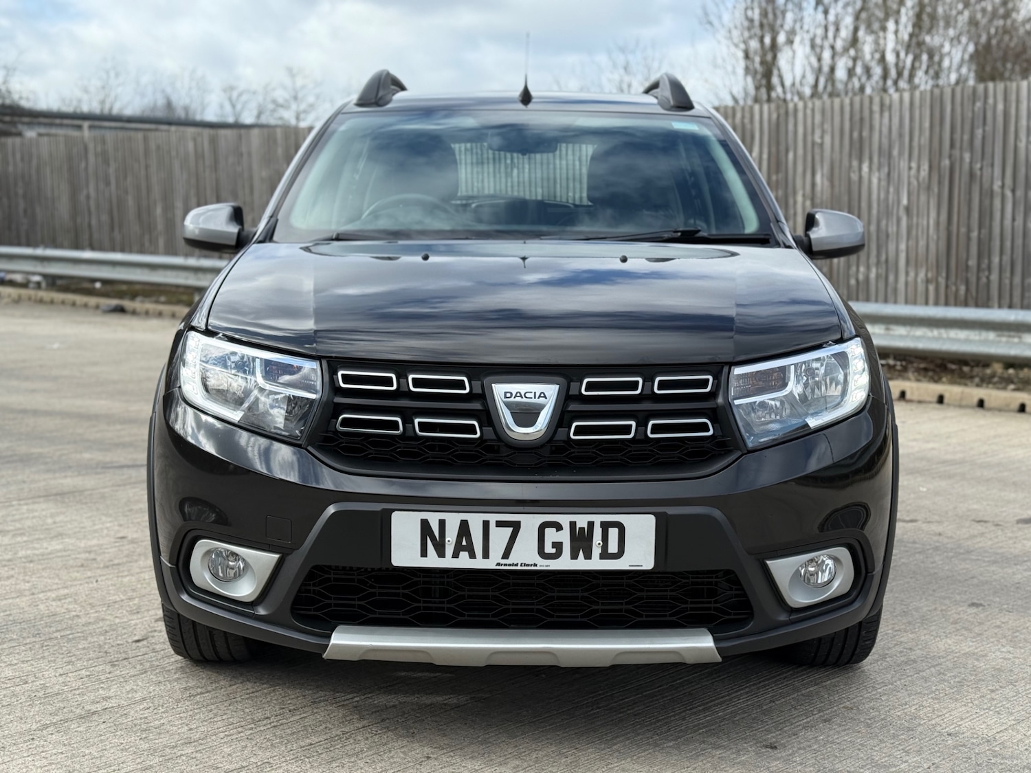 Used Dacia Sandero Stepway 2017 for sale - 77837288: Photo 8