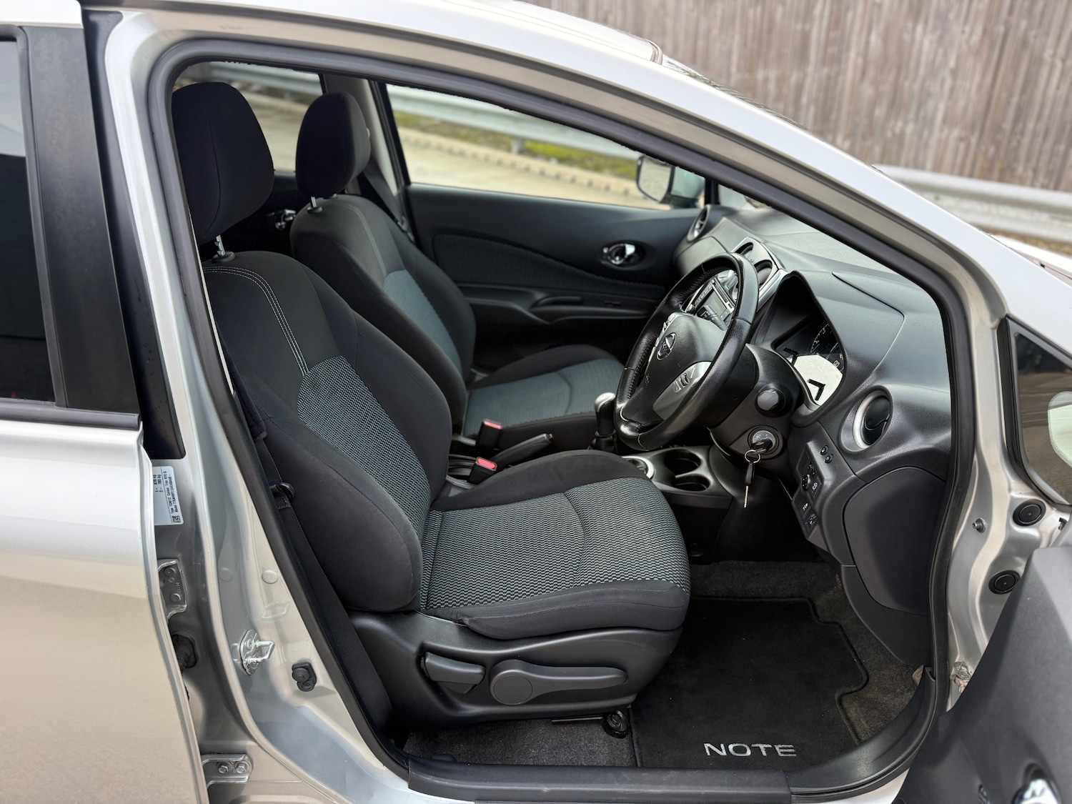 Used Nissan Note 2015 for sale - 76418574: Photo 8