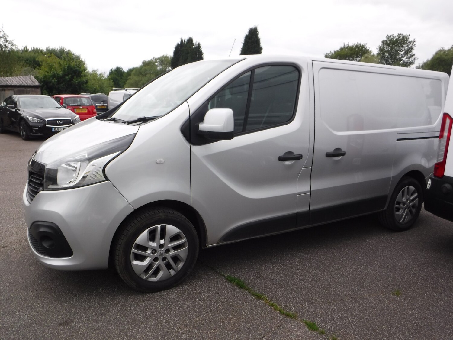 Used Renault Trafic 2019 for sale - 76863921: Photo 4