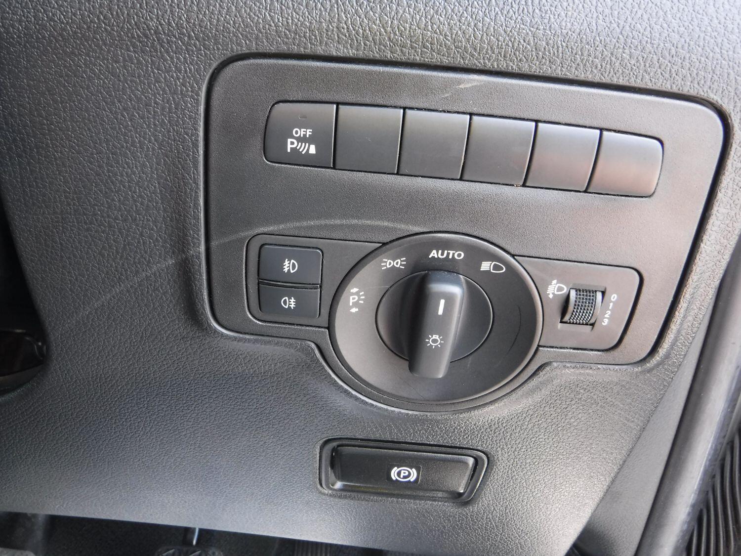 Used Mercedes-Benz Vito 2020 for sale - 76794125: Photo 14