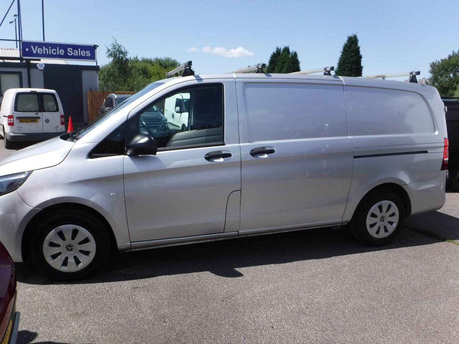 Used Mercedes-Benz Vito 2020 for sale - 76794125: Photo 2