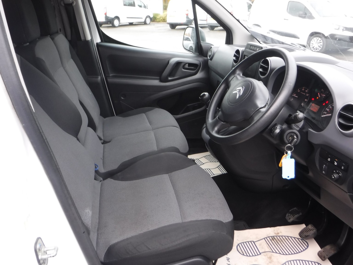 Used Citroen Berlingo 2017 for sale - 76418280: Photo 8