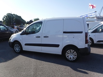 Used Citroen Berlingo 2017 for sale - 79184221: Photo