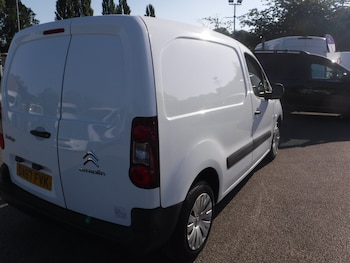 Used Citroen Berlingo 2017 for sale - 79184221: Photo