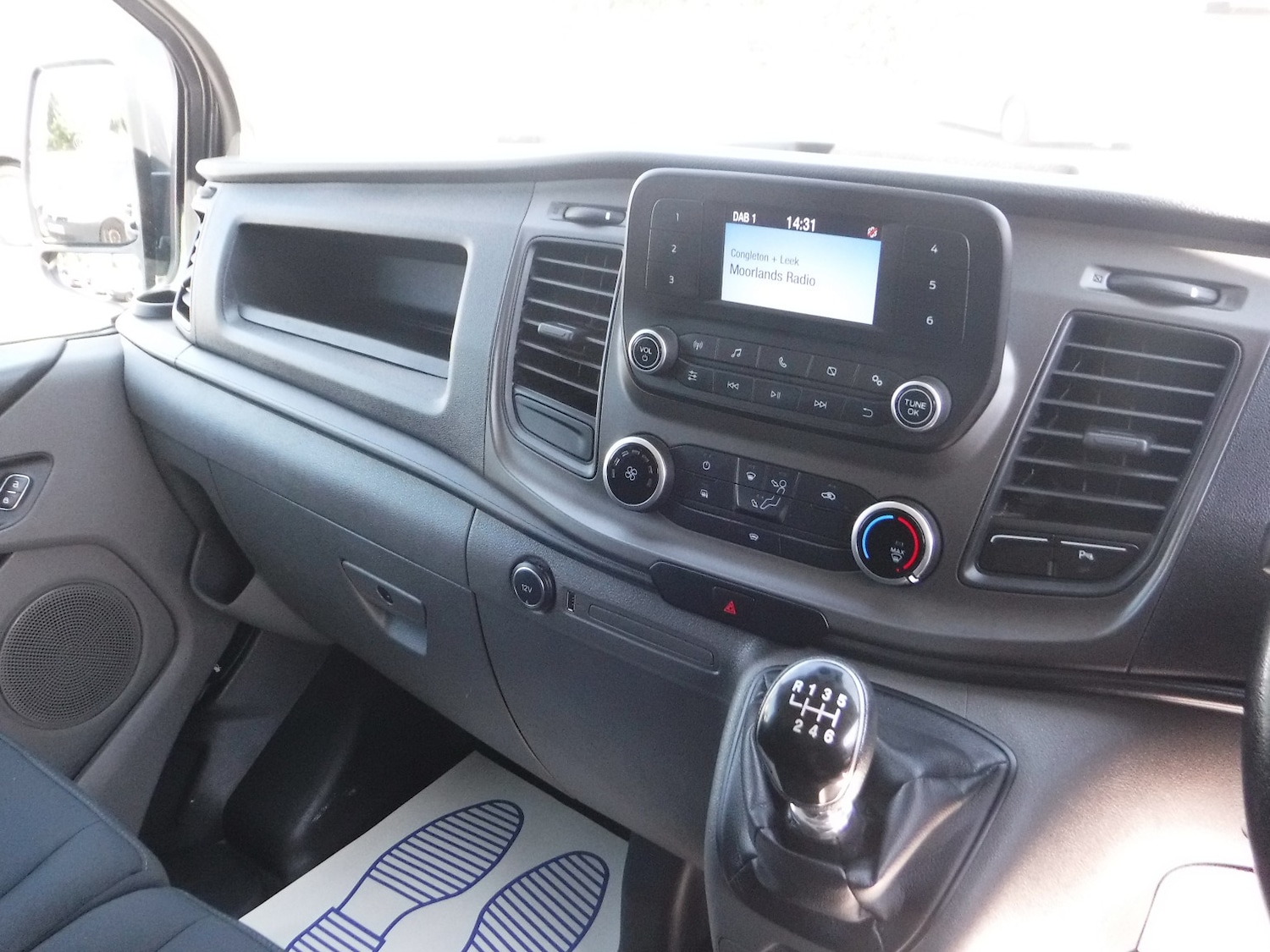 Used Ford Transit Custom 2019 for sale - 76418278: Photo 3