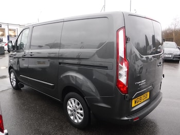 Used Ford Transit Custom 2019 for sale - 76963284: Photo