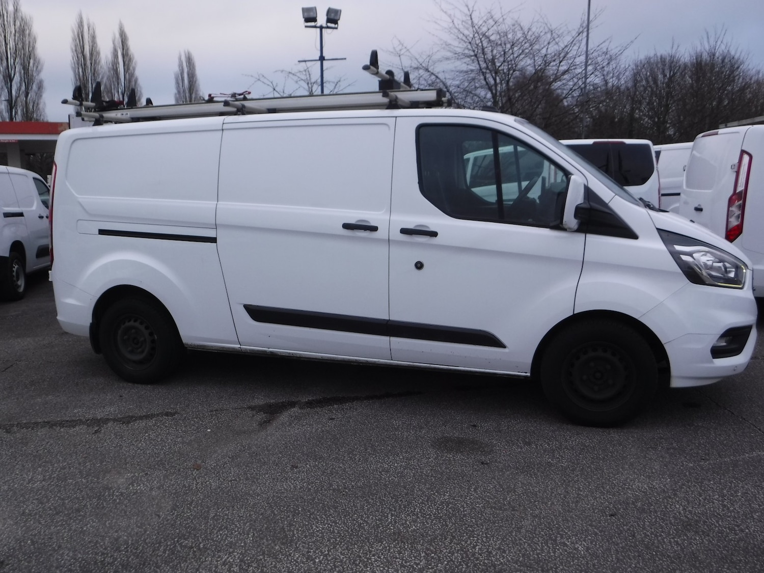 Used Ford Transit Custom 2020 for sale - 76982737: Photo 2