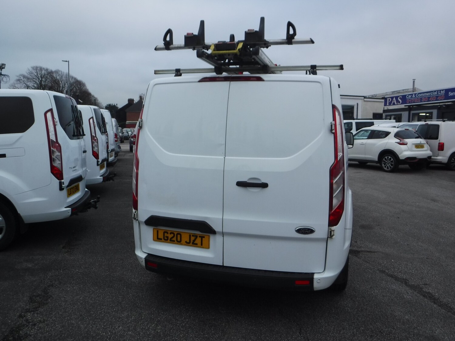 Used Ford Transit Custom 2020 for sale - 76982737: Photo 3