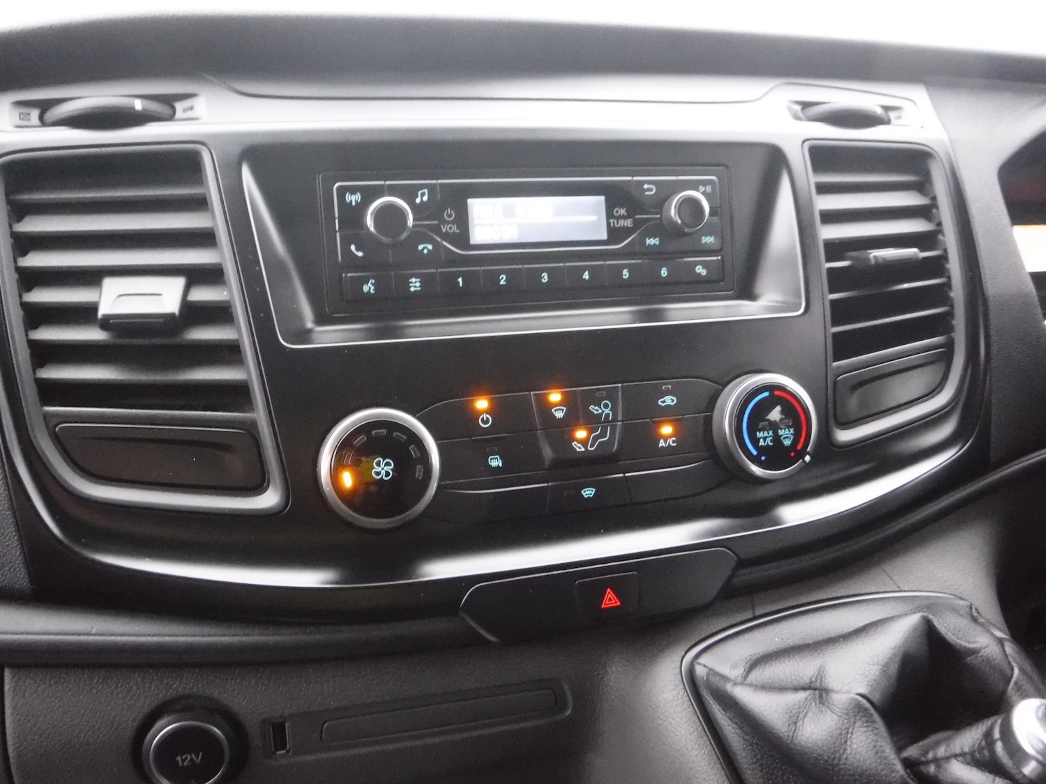 Used Ford Transit Custom 2019 for sale - 77038873: Photo 10