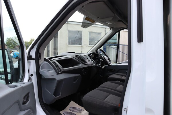 Used Ford Transit 2019 for sale - 69977681: Photo 6
