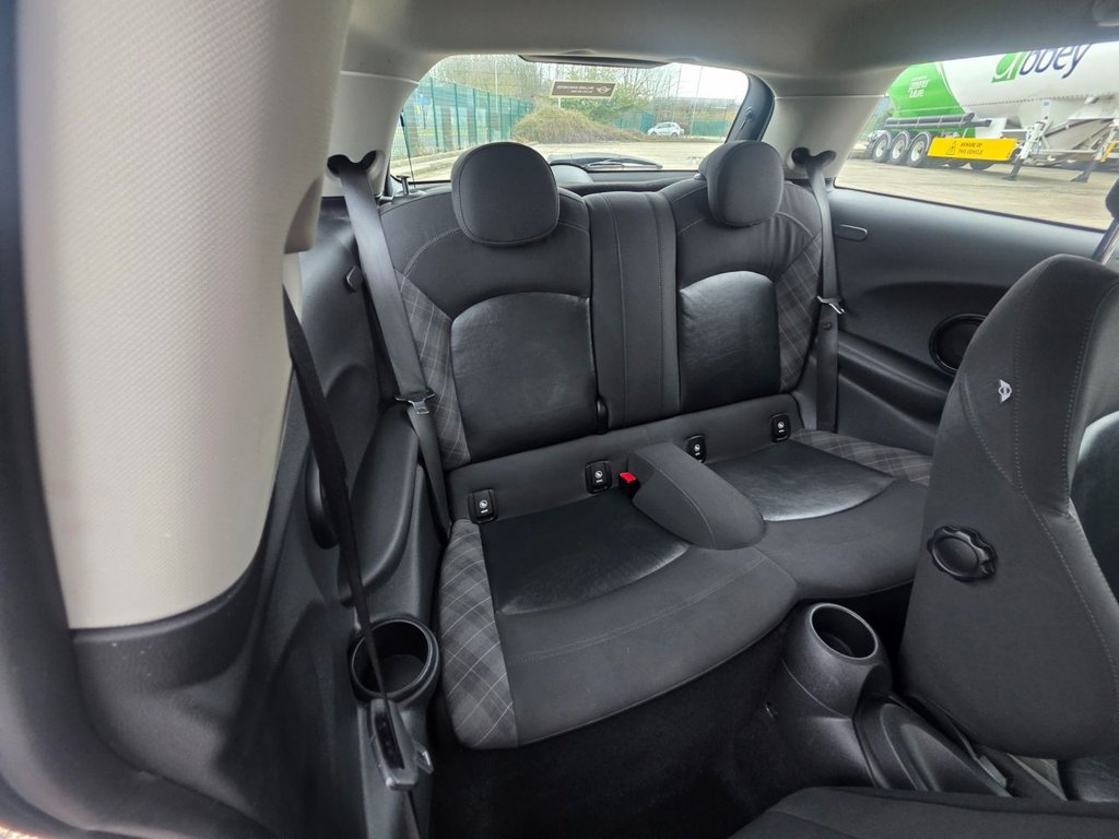 Used MINI Hatch 2015 for sale - 77668943: Photo 32