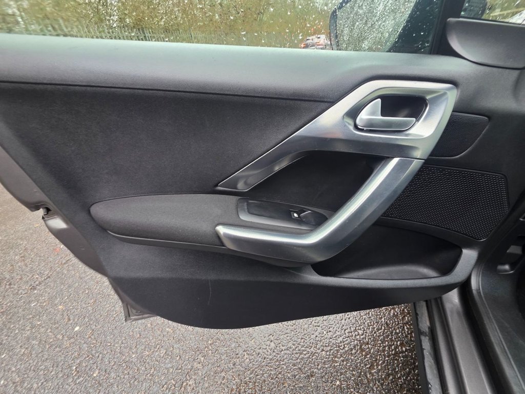 Used Peugeot 2008 2019 for sale - 77452133: Photo 28