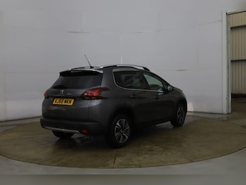 Used Peugeot 2008 2019 for sale - 77452133: Photo
