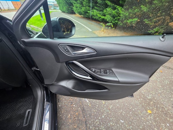 Used Vauxhall Astra 2018 for sale - 76280154: Photo 37