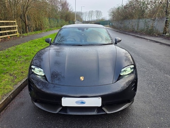Used Porsche Taycan 2020 for sale - 79547600: Photo