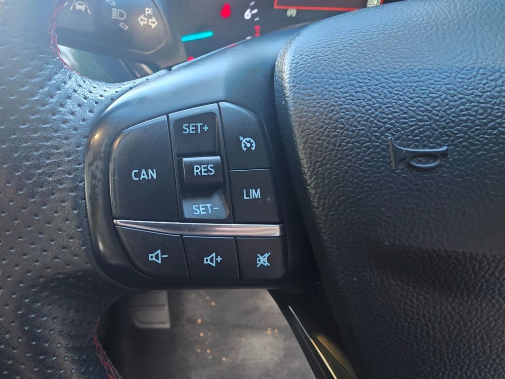 Used Ford Focus 2019 for sale - 76345508: Photo 21