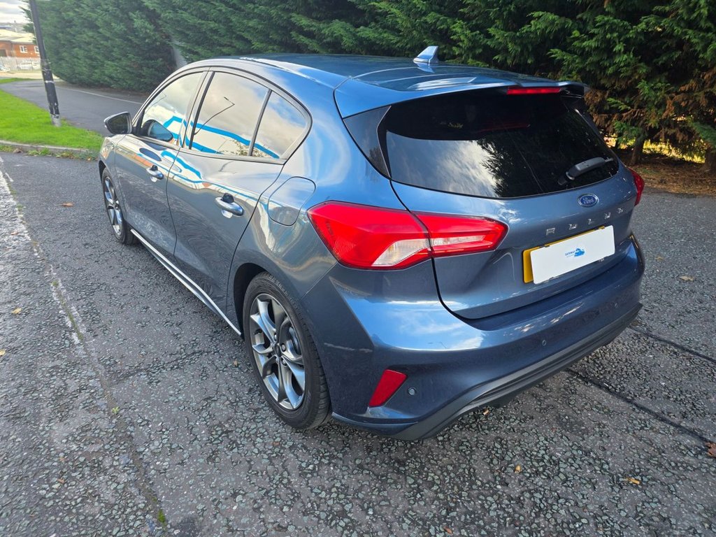 Used Ford Focus 2019 for sale - 76345508: Photo 8