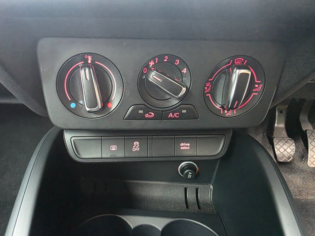 Used Audi A1 2015 for sale - 76235829: Photo 40