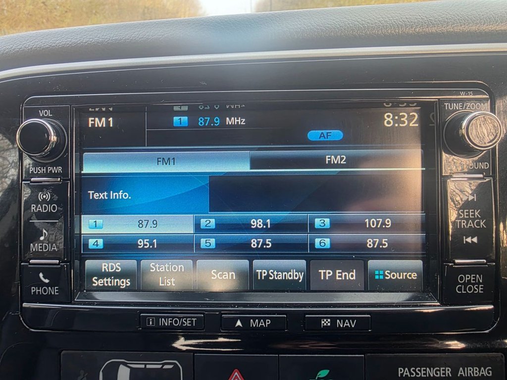 Used Mitsubishi Outlander 2015 for sale - 77437236: Photo 17