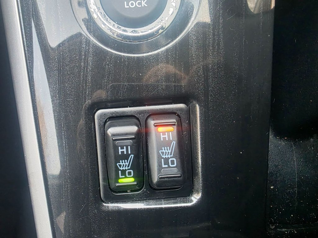 Used Mitsubishi Outlander 2015 for sale - 77437236: Photo 26