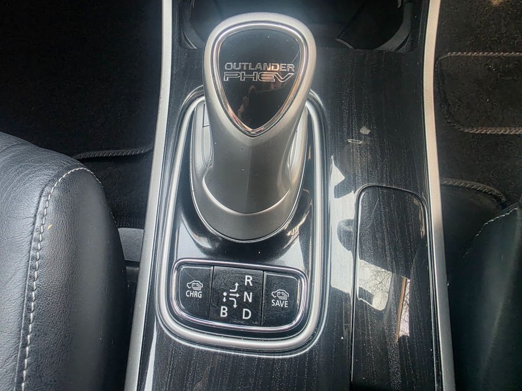 Used Mitsubishi Outlander 2015 for sale - 77437236: Photo 27