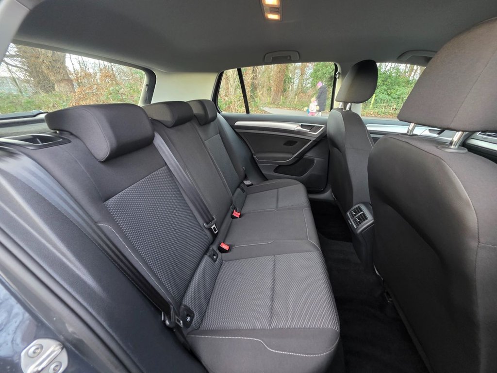 Used Volkswagen Golf 2017 for sale - 77133331: Photo 39