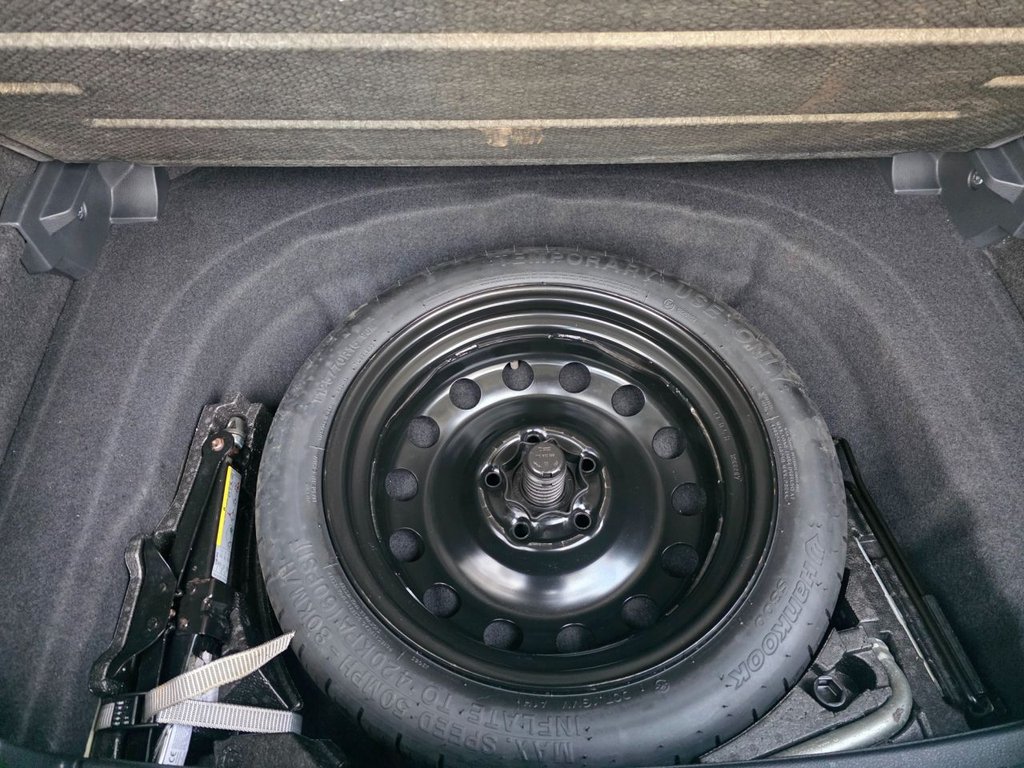 Used Volkswagen Golf 2017 for sale - 77133331: Photo 42