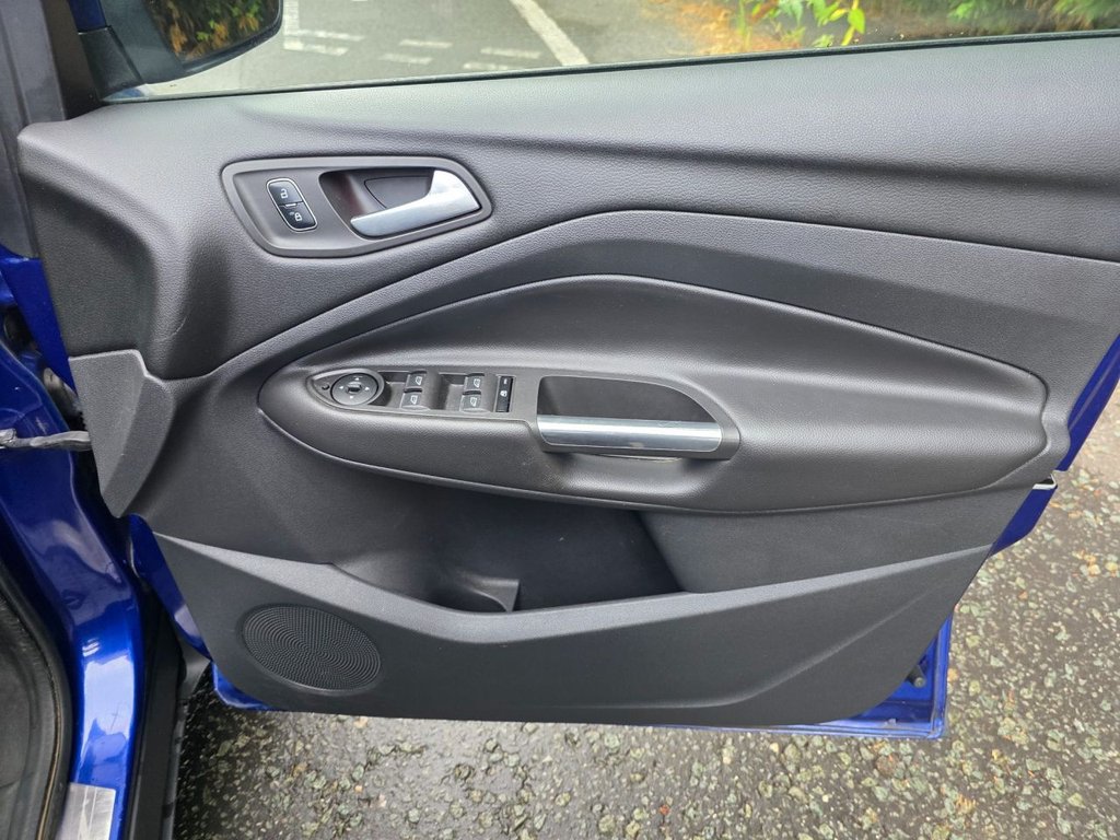 Used Ford Kuga 2017 for sale - 75573108: Photo 42