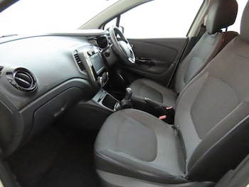 Used Renault Captur 2015 for sale - 78931188: Photo