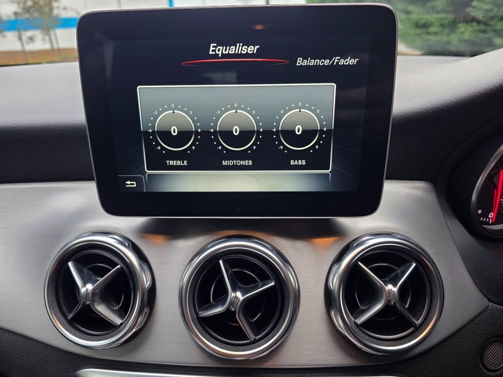 Used Mercedes-Benz GLA 2018 for sale - 76280258: Photo 35