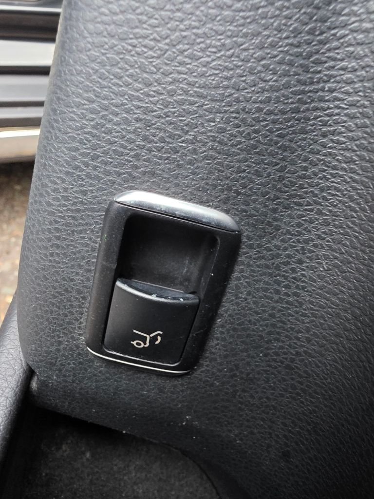 Used Mercedes-Benz GLA 2018 for sale - 76280258: Photo 43