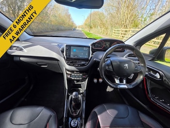 Used Peugeot 2008 2018 for sale - 78896923: Photo