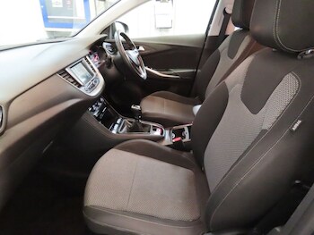 Used Vauxhall Grandland X 2018 for sale - 76482244: Photo