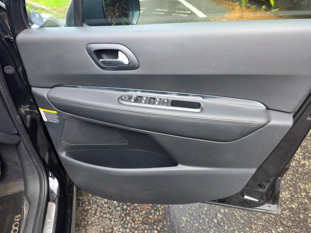 Used Peugeot 3008 2017 for sale - 75703892: Photo 32