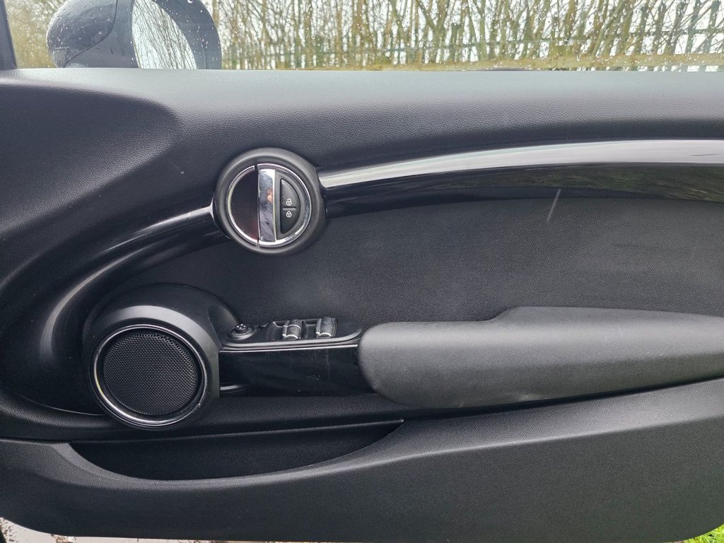 Used MINI Convertible 2017 for sale - 77437221: Photo 35