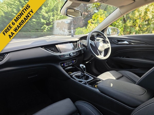 Used Vauxhall Insignia 2017 for sale - 75666159: Photo 2