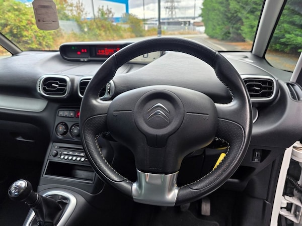 Used Citroen C3 Picasso 2016 for sale - 75585378: Photo 20