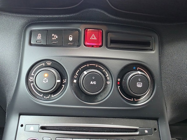 Used Citroen C3 Picasso 2016 for sale - 75585378: Photo 25