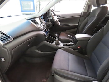 Used Hyundai TUCSON 2018 for sale - 79370497: Photo