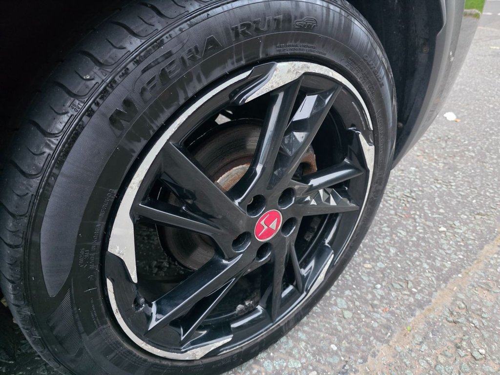 Used DS Automobiles DS 7 Crossback 2019 for sale - 76280260: Photo 11