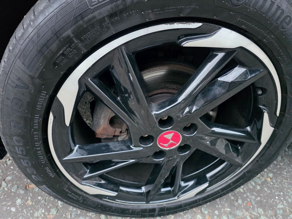 Used DS Automobiles DS 7 Crossback 2019 for sale - 76280260: Photo 13