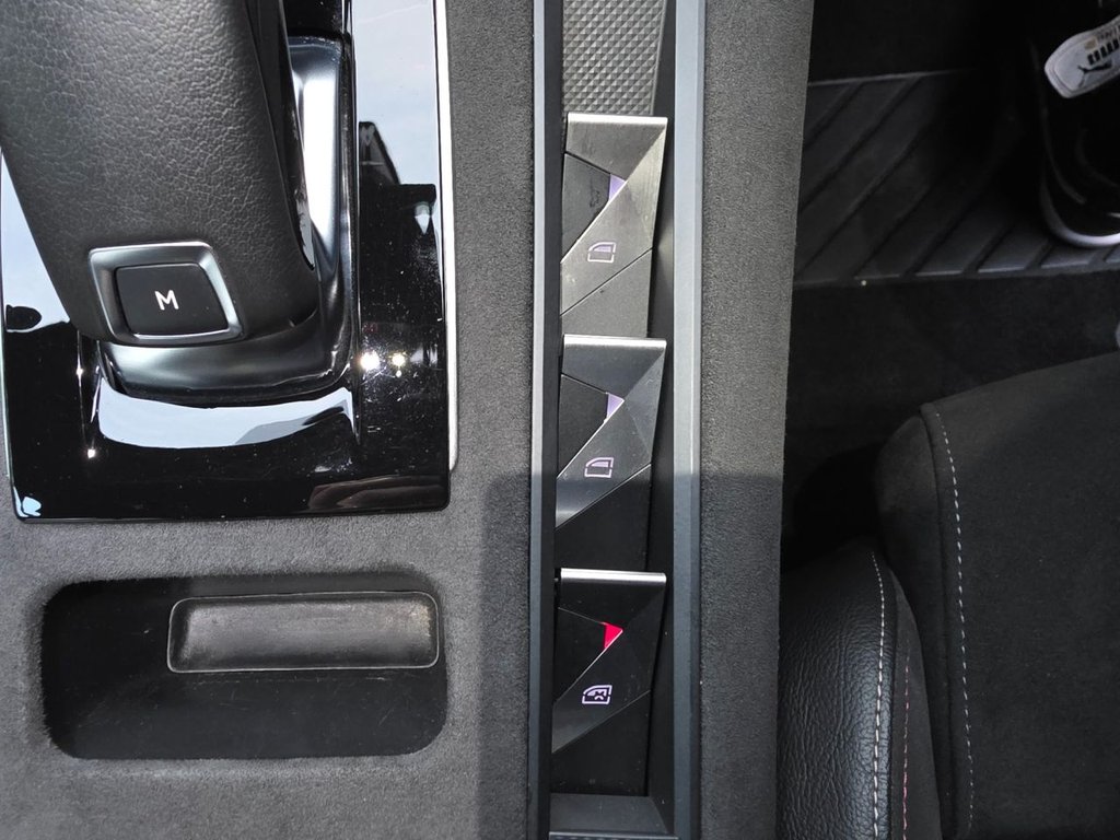 Used DS Automobiles DS 7 Crossback 2019 for sale - 76280260: Photo 42