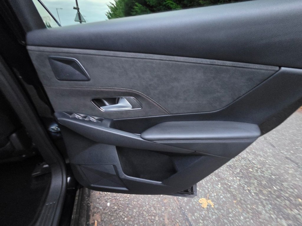 Used DS Automobiles DS 7 Crossback 2019 for sale - 76280260: Photo 49